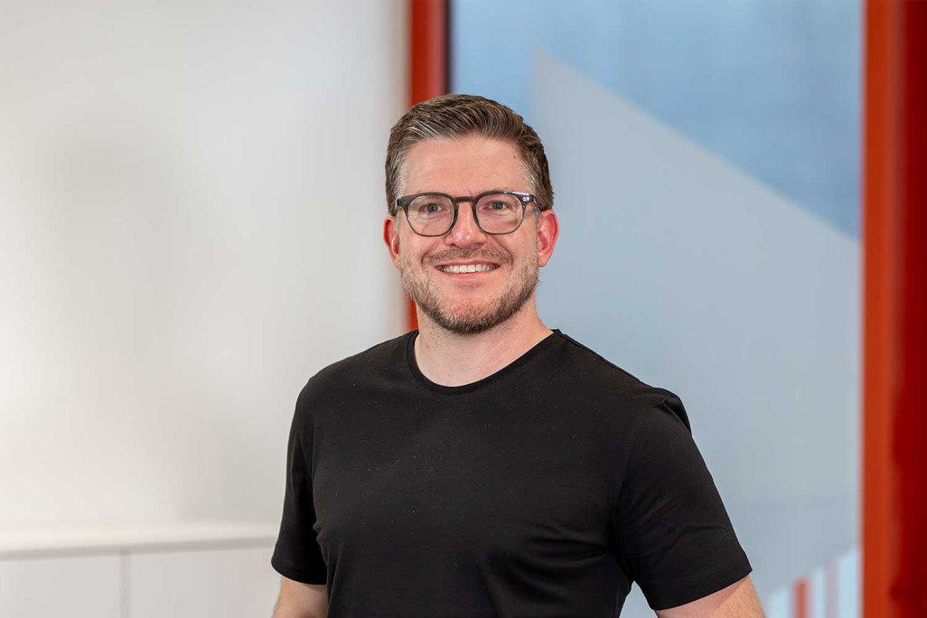 Peter Widmer, Projektentwickler/Projektleiter Gebäudeaufnahme vom HMQ-Standort Biel/Bienne